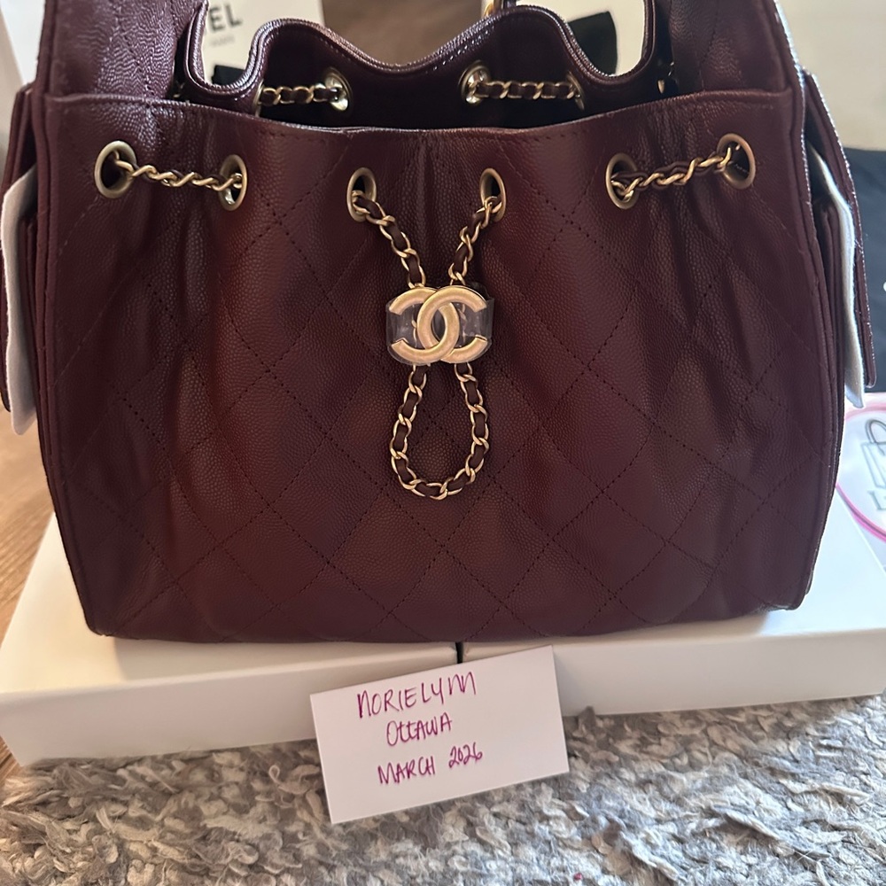 ❌SOLD❌Chanel 25 Small Handbag S25 Brown Grained Calfskin – Fresh from Boutique - Picture 16 of 16